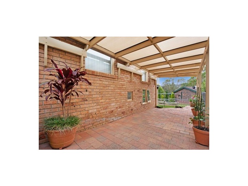 1 Rowena Road, Narara NSW 2250