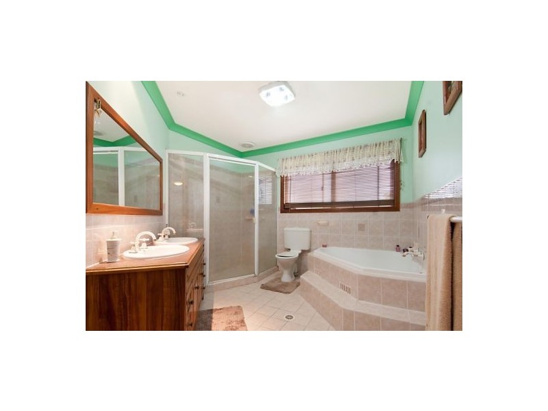 66 Fagans Road, Lisarow NSW 2250