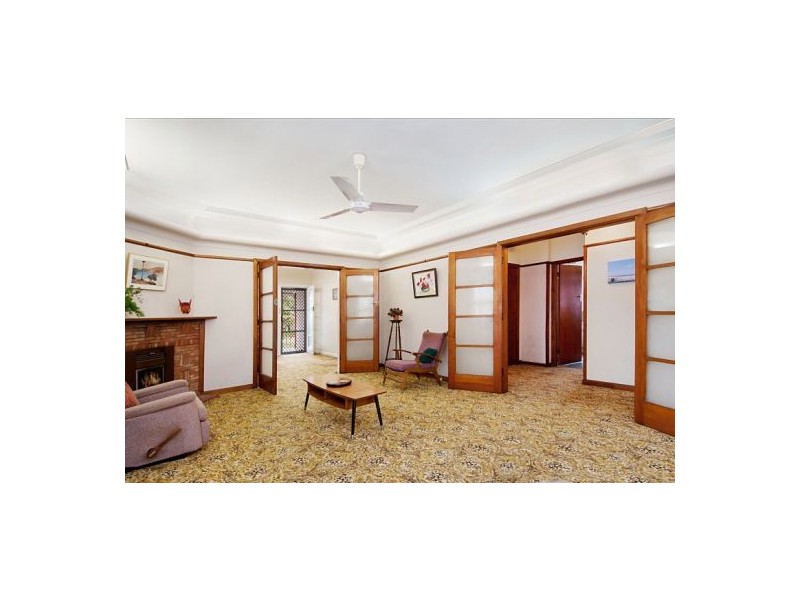 28 Wells Street, East Gosford NSW 2250