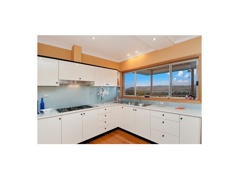 25 Lushington Street, East Gosford NSW 2250