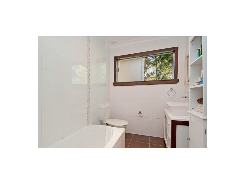 86 Turpentine Street, Wyoming NSW 2250