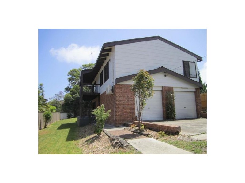 167 Avoca Drive, Green Point NSW 2251