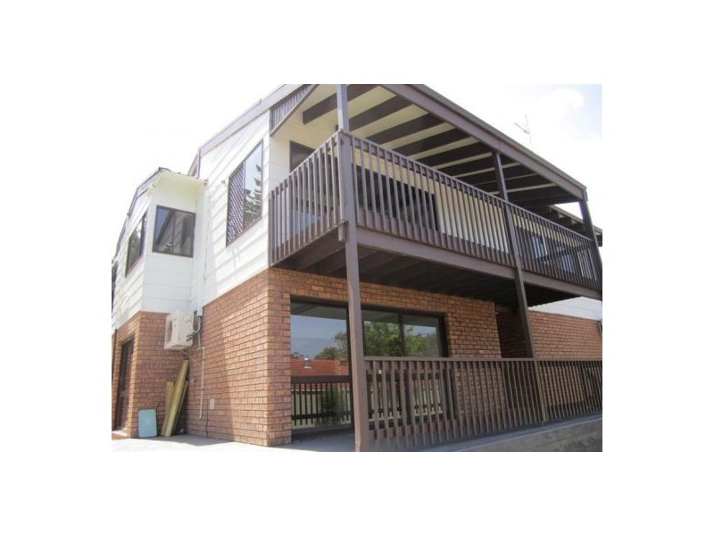 167 Avoca Drive, Green Point NSW 2251