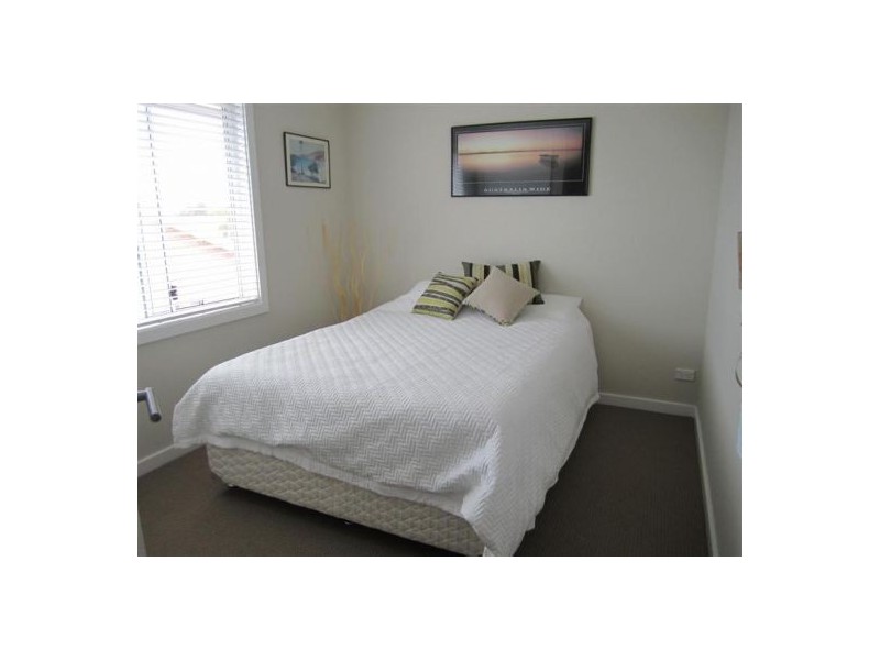 2/47-49 Russell, East Gosford NSW 2250