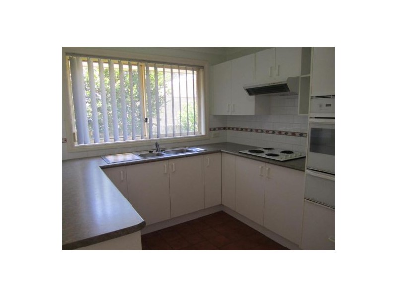 2/21 Melbourne, East Gosford NSW 2250