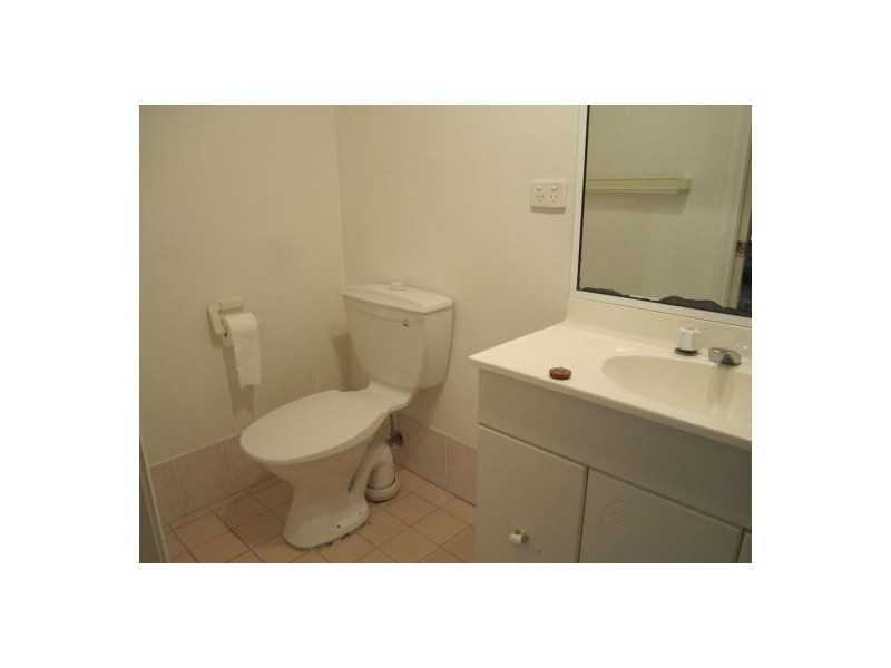 16/117 John Whiteway Drive, Gosford NSW 2250