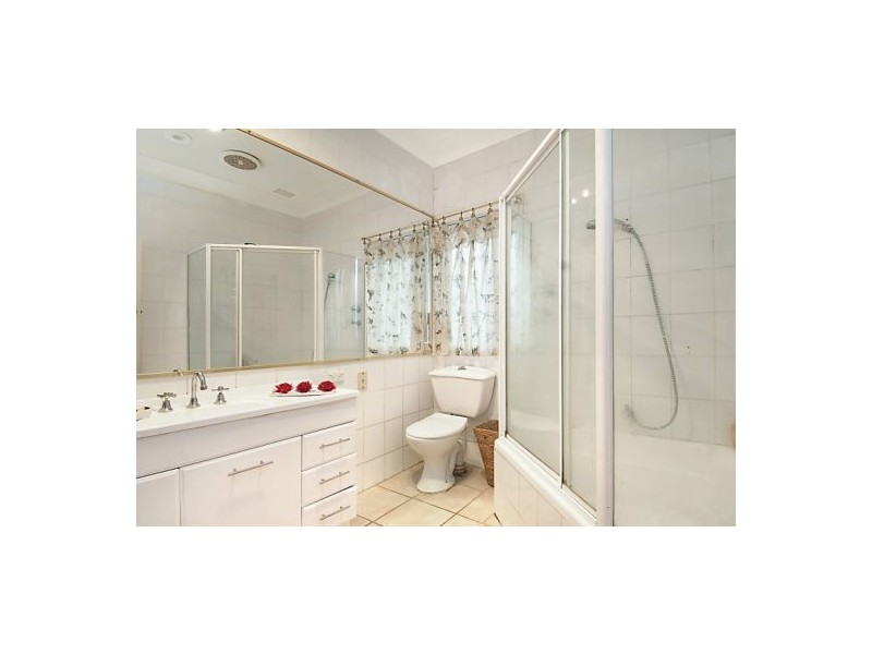 31 Henry Parry Drive, East Gosford NSW 2250