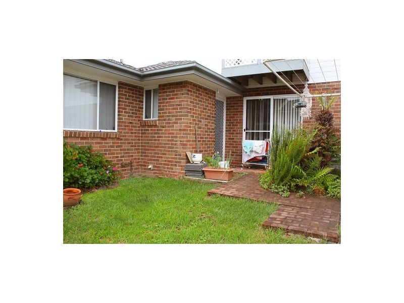 2/22 Melbourne Street, East Gosford NSW 2250