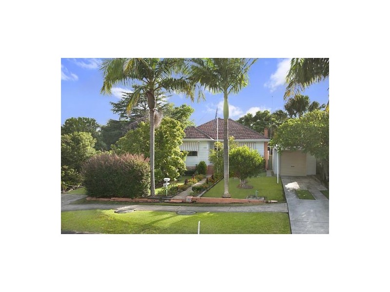 27 Webb Street, East Gosford NSW 2250