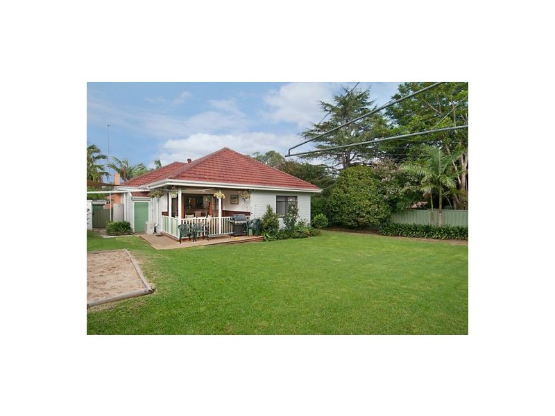 27 Webb Street, East Gosford NSW 2250