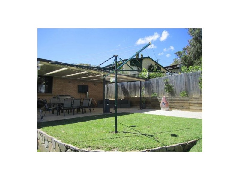 6 Angus Avenue, Wyoming NSW 2250