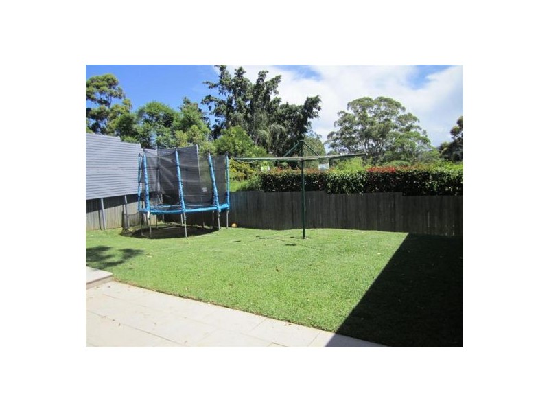 6 Angus Avenue, Wyoming NSW 2250