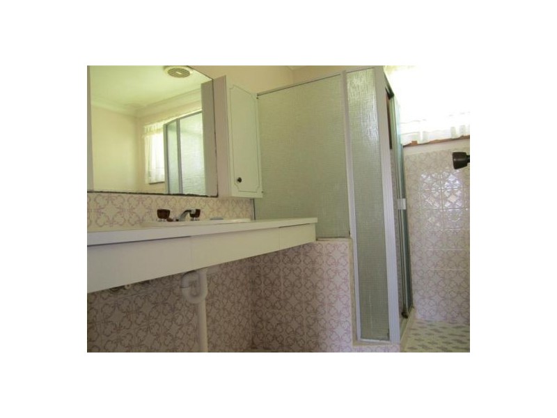 15 Unwin Close, Narara NSW 2250