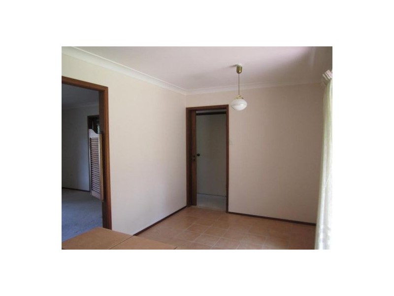 15 Unwin Close, Narara NSW 2250