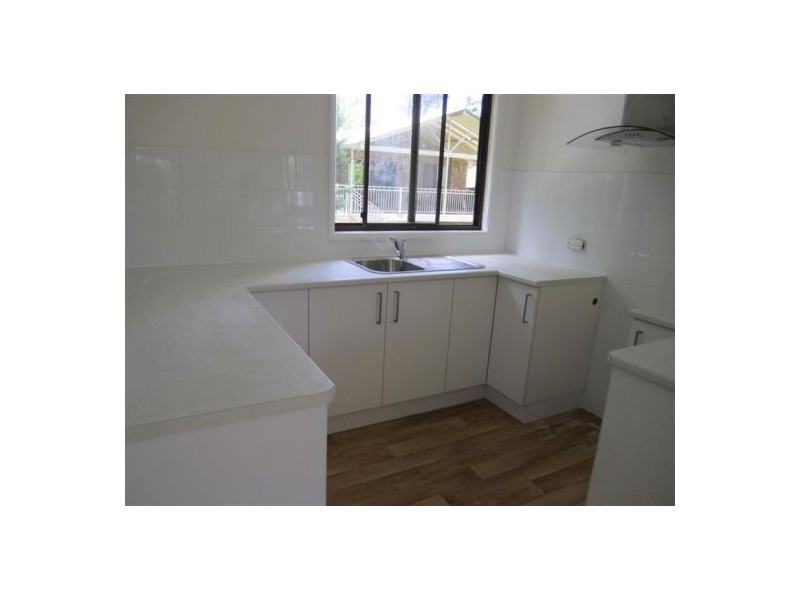 32 Girraween Street, Erina NSW 2250