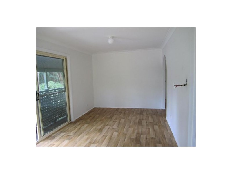 32 Girraween Street, Erina NSW 2250