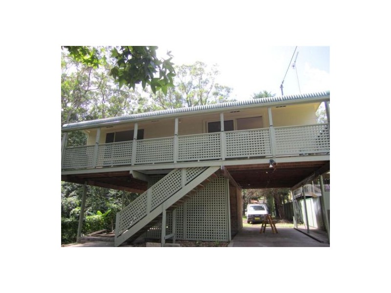 32 Girraween Street, Erina NSW 2250