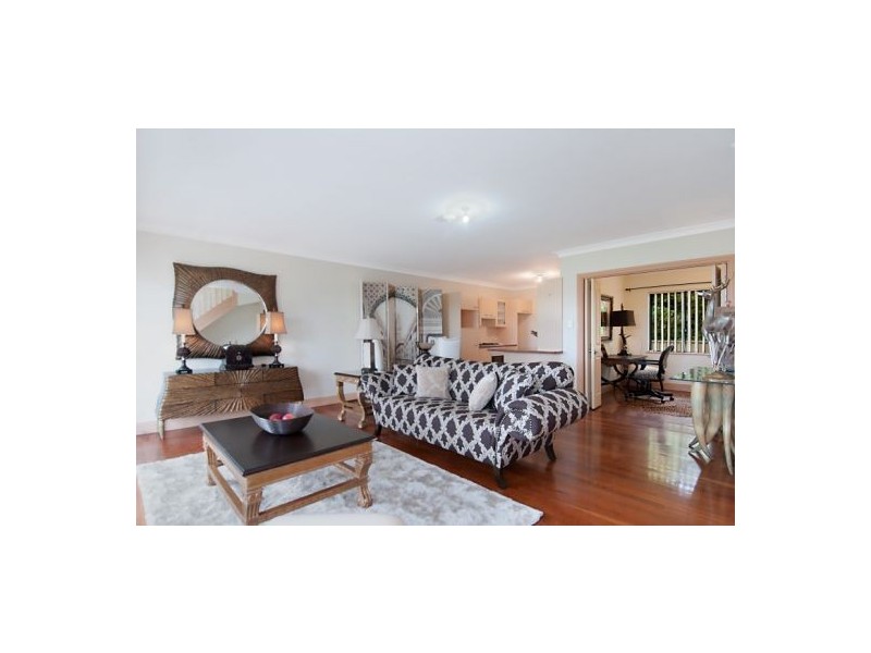 6/4 Broadview Avenue, Gosford NSW 2250