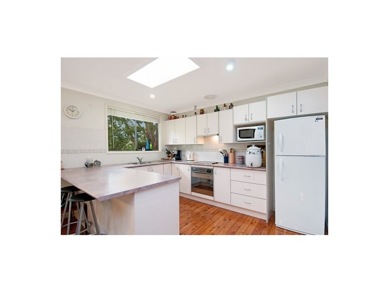 40 Lynnette Crescent, East Gosford NSW 2250