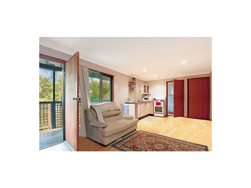 40 Lynnette Crescent, East Gosford NSW 2250