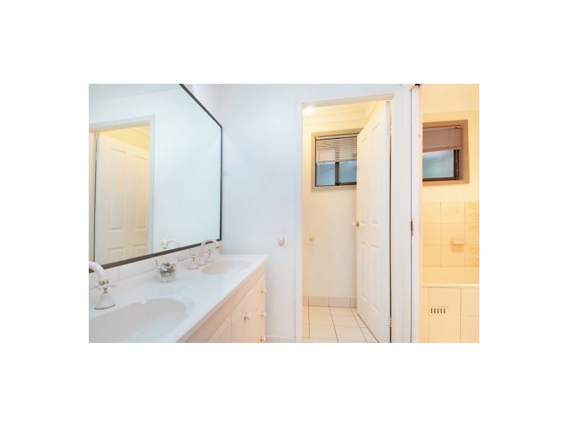 40 Lynnette Crescent, East Gosford NSW 2250