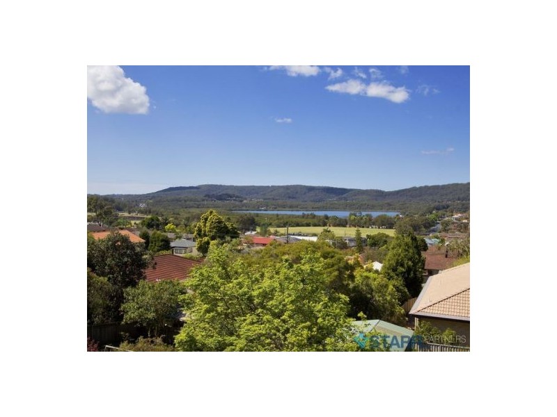 25 Lushington Street, East Gosford NSW 2250