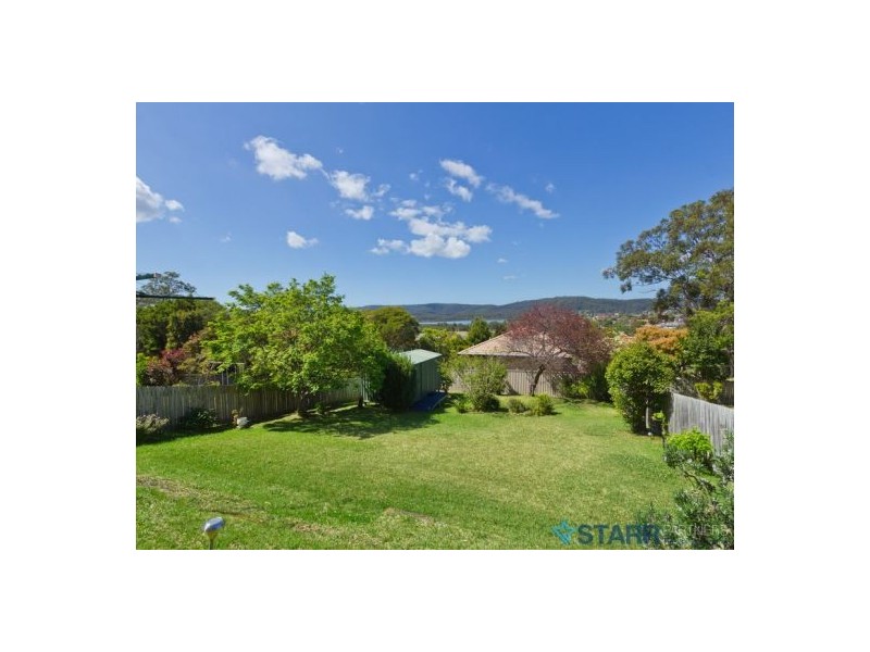 25 Lushington Street, East Gosford NSW 2250