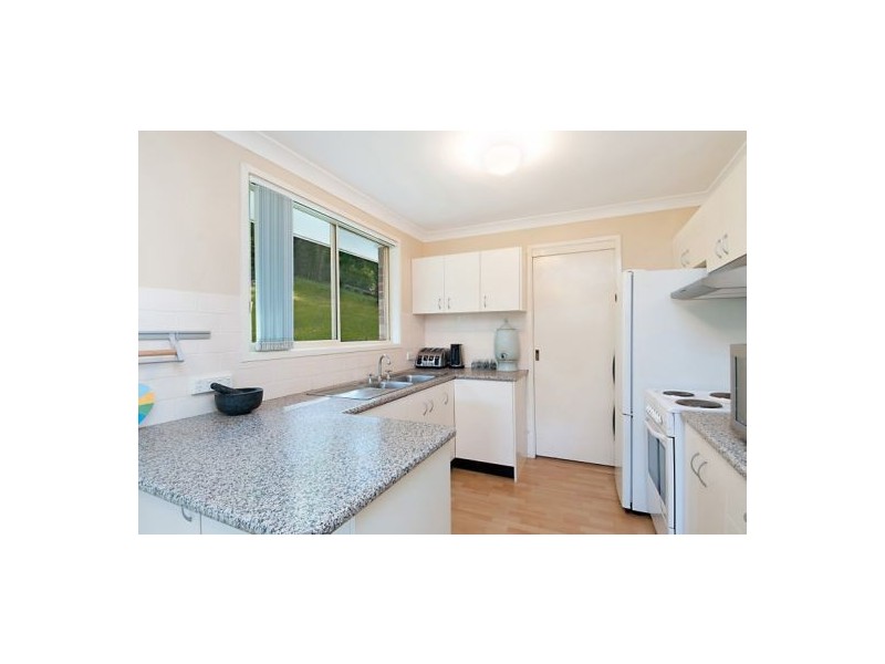 3 Woodview Road, Springfield NSW 2250