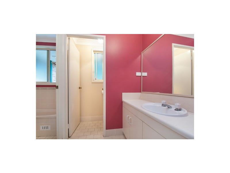 3 Woodview Road, Springfield NSW 2250