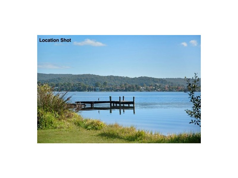 32 Orana Street, Green Point NSW 2251