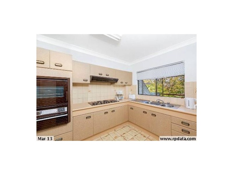 8/84 Henry Parry Dr, Gosford NSW 2250