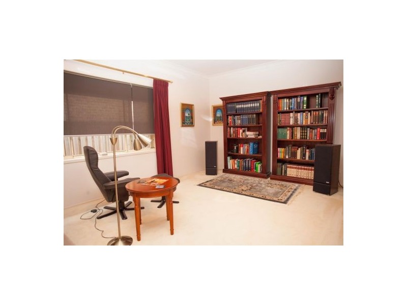5 Avia Avenue, Erina NSW 2250