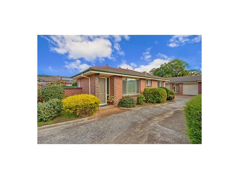 4/293 Henry Parry Drive, Wyoming NSW 2250