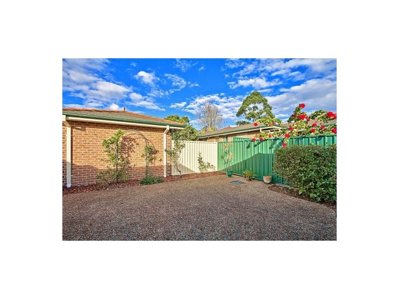 4/293 Henry Parry Drive, Wyoming NSW 2250