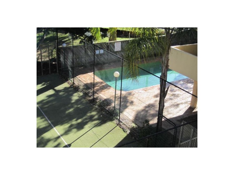 2/39 Melbourne Street, East Gosford NSW 2250