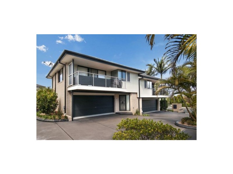 2/38-40 York Street, East Gosford NSW 2250