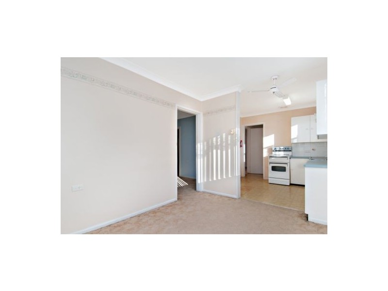 12 Maitland Road, Springfield NSW 2250