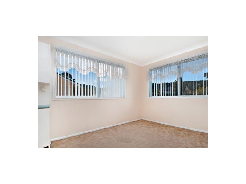 12 Maitland Road, Springfield NSW 2250