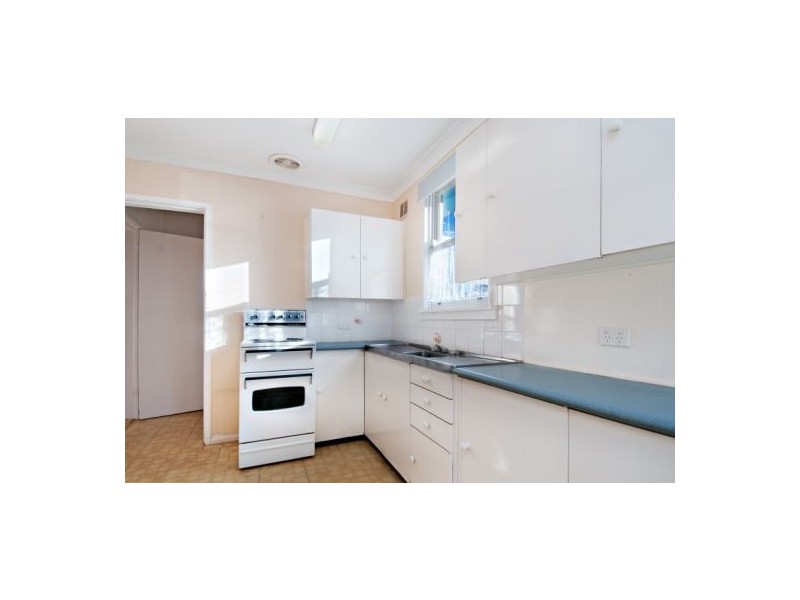 12 Maitland Road, Springfield NSW 2250