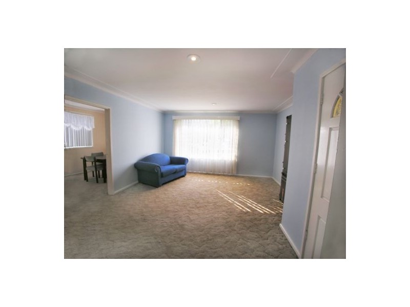 12 Maitland Road, Springfield NSW 2250