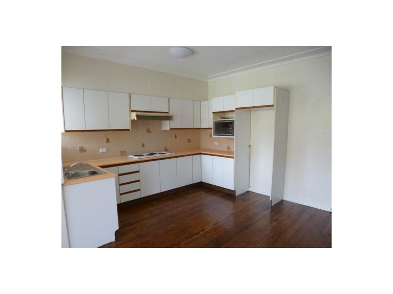 2/21 Masons Parade, Point Frederick NSW 2250