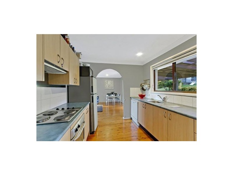 12 Barkala Street, Lisarow NSW 2250