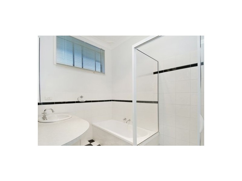 26 Wistaria Street, Wyoming NSW 2250