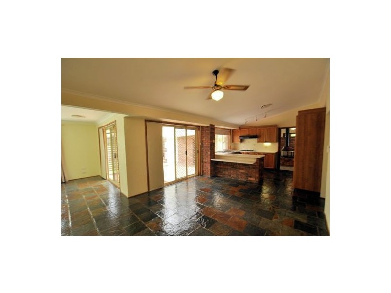 14 Tallowood Cres, Ourimbah NSW 2258