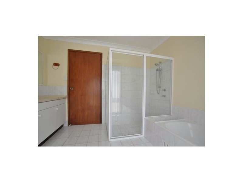 14 Tallowood Cres, Ourimbah NSW 2258