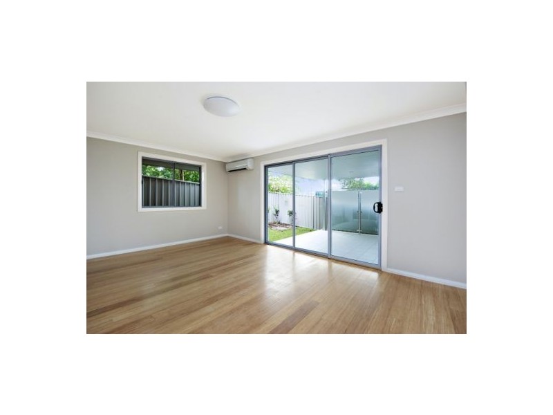 3/15 White Street, East Gosford NSW 2250