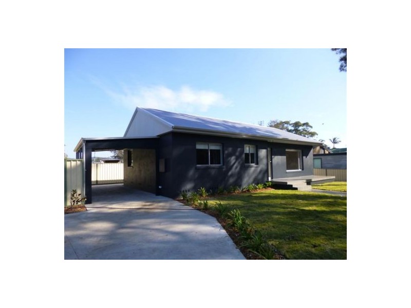 34 Narrawa Ave, Erina NSW 2250