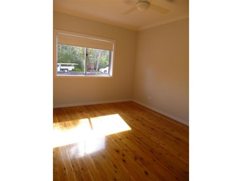 34 Narrawa Ave, Erina NSW 2250