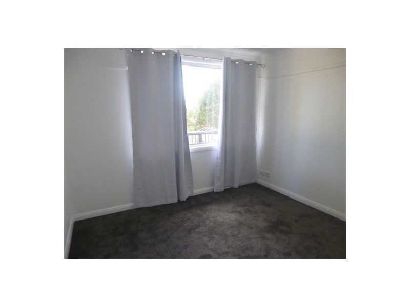 12 Maitland Road, East Gosford NSW 2250