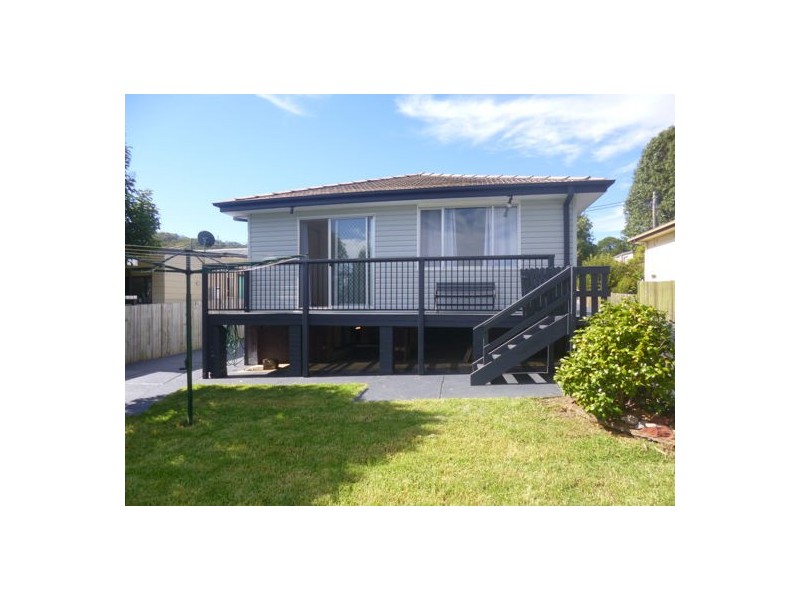 12 Maitland Road, East Gosford NSW 2250
